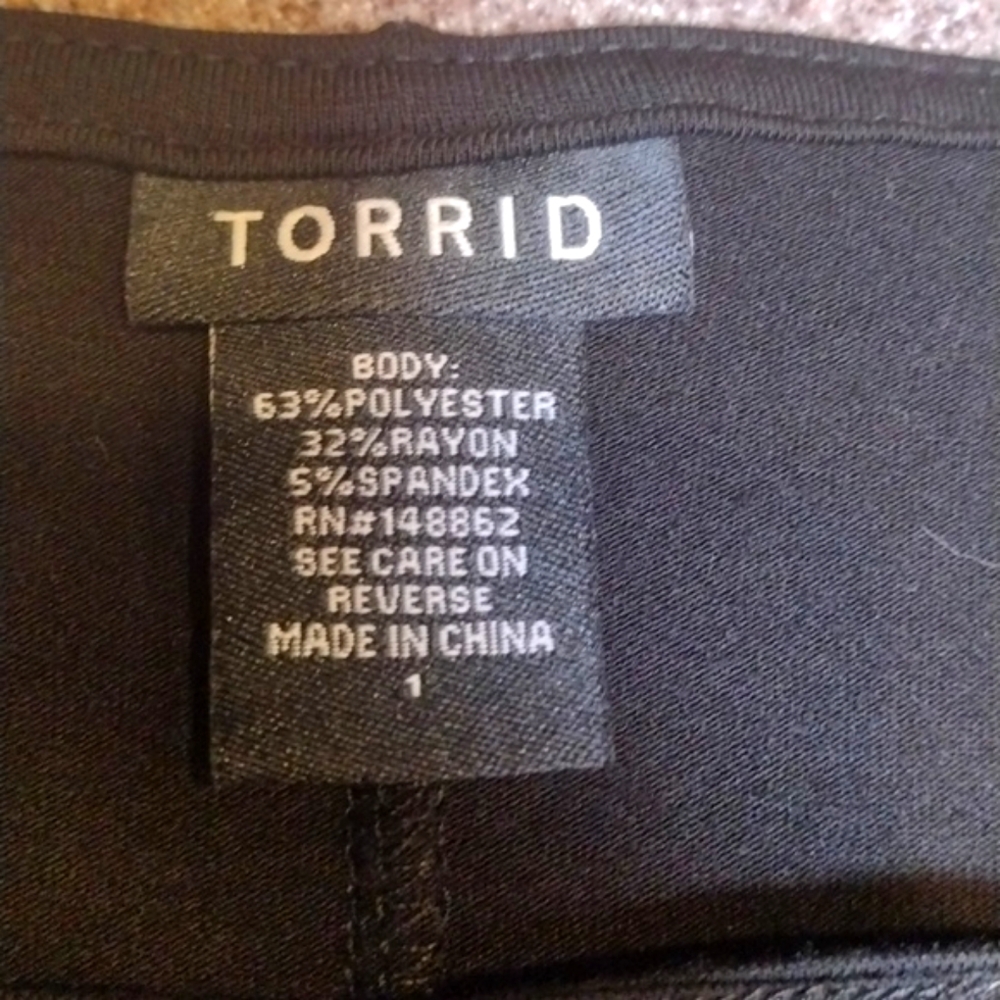 🖤Torrid Black Lace Up Top - Picture 4 of 6